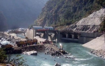 अरुण तेस्रो जलविद्युतको काम ठप्प, दैनिक ८ करोड क्षतिपूर्ति तिर्छ नेपाल
